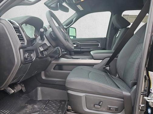 2026 RAM 3500 Big Horn Crew Cab 4x4 8' Box