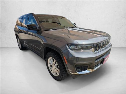 Baltic Gray Metallic Clearcoat 2023 Jeep Grand Cherokee L Laredo