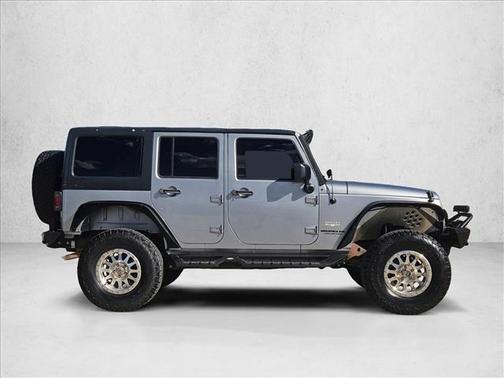 Billet Silver Metallic Clearcoat 2015 Jeep Wrangler Unlimited Sahara