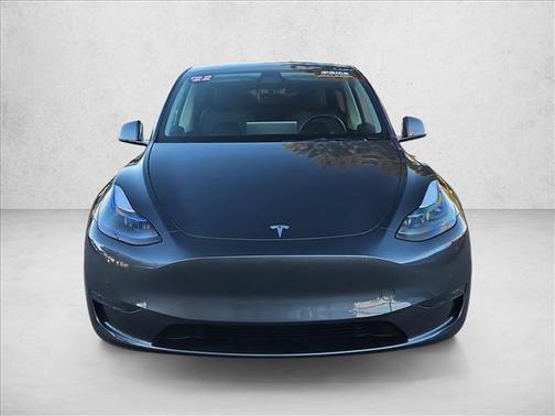 2022 Tesla Model Y Long Range Dual Motor All-Wheel Drive