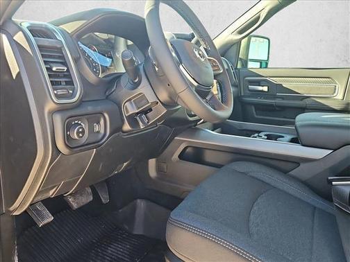 2026 RAM 2500 Big Horn Crew Cab 4x4 6'4' Box