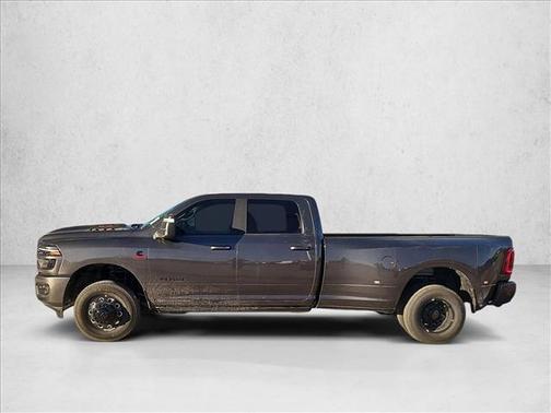 2026 RAM 3500 Laramie Crew Cab 4x4 8' Box