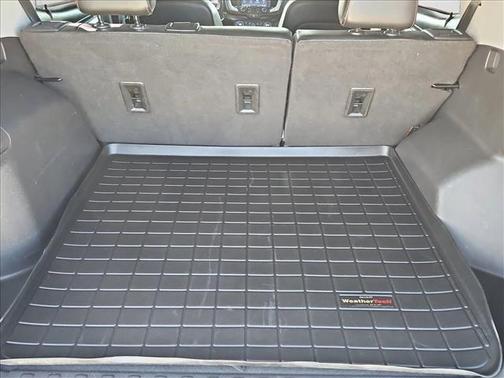 Summit White 2021 GMC Terrain SLT
