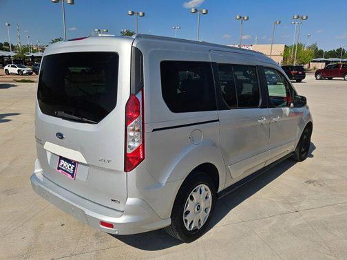 2017 Ford Transit Connect XLT w/Rear Liftgate