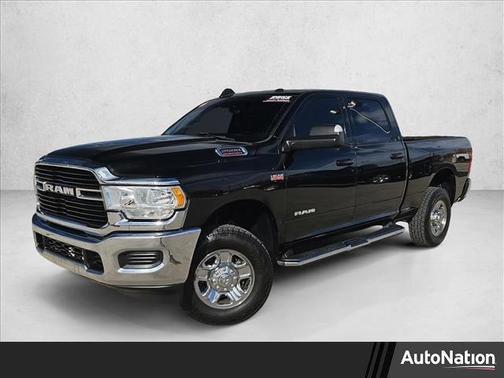 2021 RAM 2500 Big Horn Crew Cab 4x4 6'4' Box