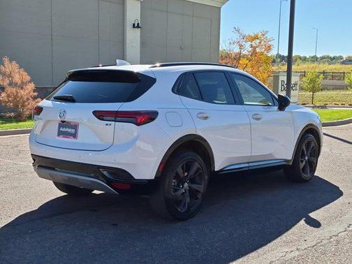 White Frost Tricoat 2023 Buick Envision Essence AWD