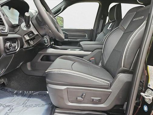 2025 RAM 2500 Laramie Crew Cab 4x4 6'4' Box