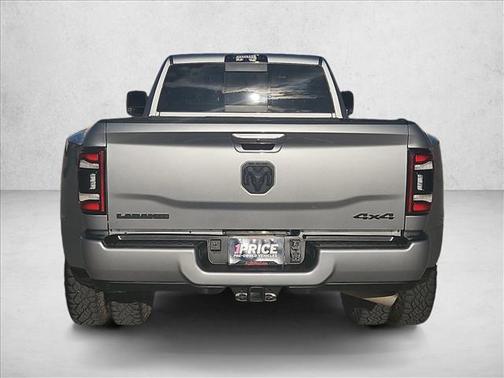 2024 RAM 3500 Laramie Crew Cab 4x4 8' Box