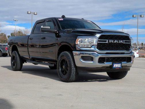 Diamond Black Crystal Pearlcoat 2020 RAM 2500 Tradesman Crew Cab 4x4 8' Box