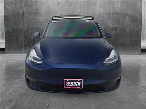2022 Tesla Model Y Long Range Dual Motor All-Wheel Drive