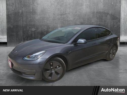 2023 Tesla Model 3 Standard Range