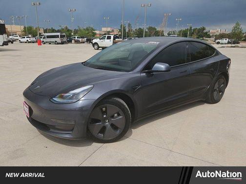 2023 Tesla Model 3 Standard Range