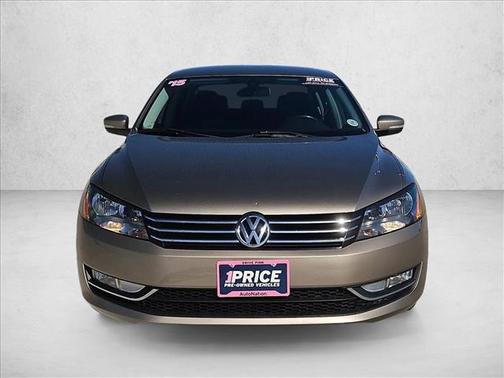 2015 Volkswagen Passat 1.8T Limited Edition