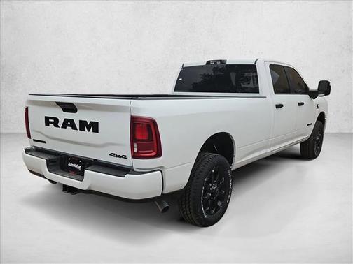 2026 RAM 3500 Big Horn Crew Cab 4x4 8' Box