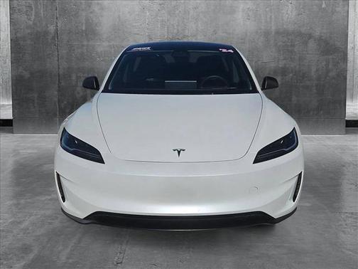 2024 Tesla Model 3 Performance