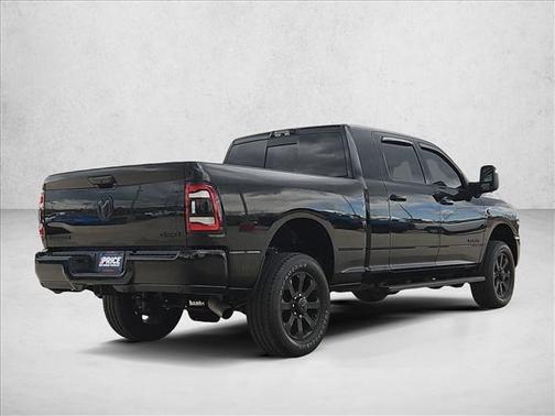 Diamond Black Crystal Pearlcoat 2024 RAM 2500 Laramie Crew Cab 4x4 6'4' Box