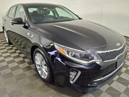 2018 Kia Optima S