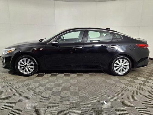 2018 Kia Optima S