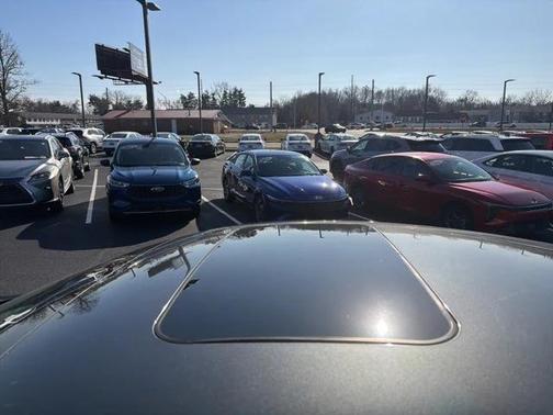 2017 Lincoln MKZ Base