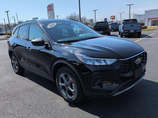 Agate Black 2025 Ford Escape ST-Line