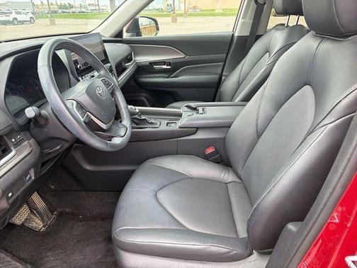 Ruby Flare Pearl 2024 Toyota Grand Highlander Hybrid XLE