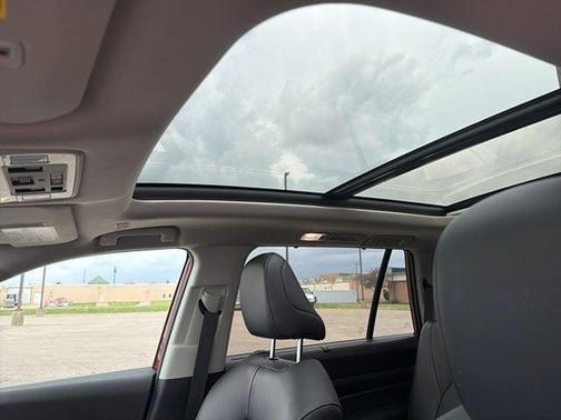 Ruby Flare Pearl 2024 Toyota Grand Highlander Hybrid XLE