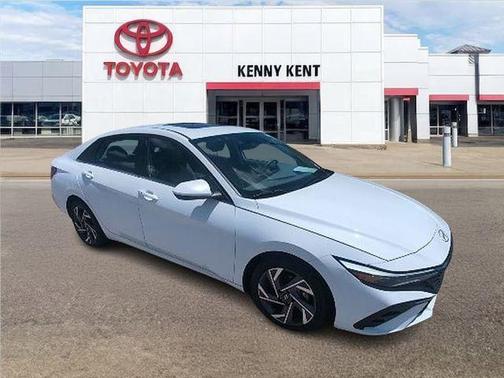 Serenity White 2025 Hyundai ELANTRA SEL