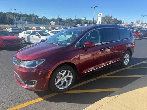 2020 Chrysler Pacifica Touring-L Plus
