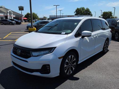 Platinum White Pearl 2025 Honda Odyssey Elite