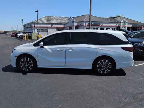 Platinum White Pearl 2025 Honda Odyssey Elite