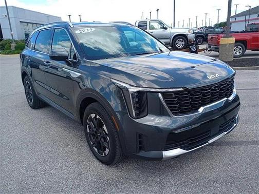 2024 Kia Sorento S