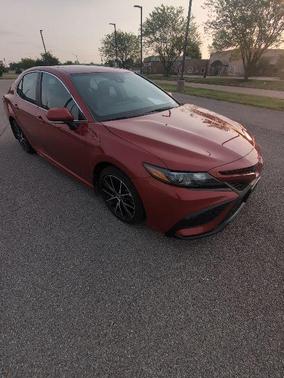 Supersonic Red 2024 Toyota Camry SE