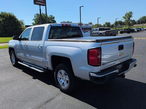 Silver Ice Metallic 2018 Chevrolet Silverado 1500 1LT