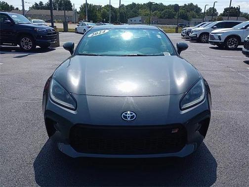 2024 Toyota GR86 Premium