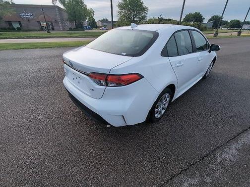 Ice Cap 2026 Toyota Corolla LE