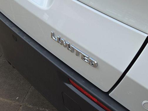 Wind Chill Pearl 2026 Toyota bZ Limited