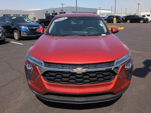 Cayenne Orange Metallic 2024 Chevrolet Trax LS