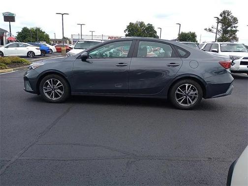 2022 Kia Forte LXS