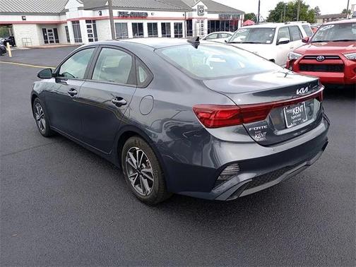 2022 Kia Forte LXS