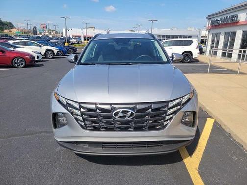 Shimmering Silver 2023 Hyundai TUCSON SEL