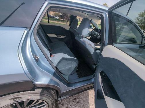 Ether 2023 Lexus RZ 450e Luxury