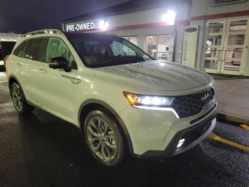 2022 Kia Sorento SX