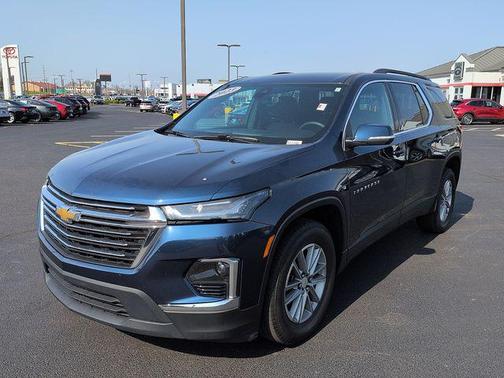 Northsky Blue Metallic 2023 Chevrolet Traverse LT Cloth