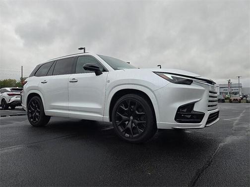 2026 Lexus TX 350 F SPORT Handling