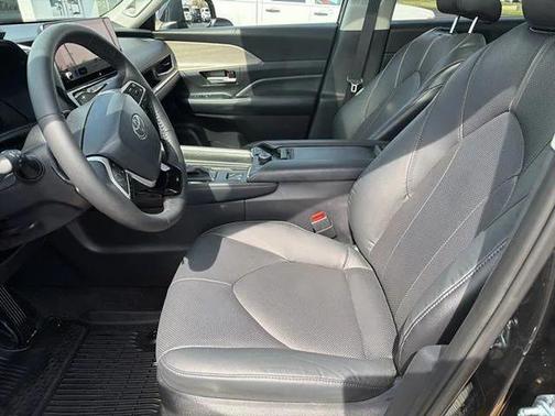 2025 Toyota Grand Highlander Platinum