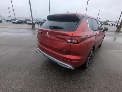 2024 Mitsubishi Outlander SE 2.5 2WD