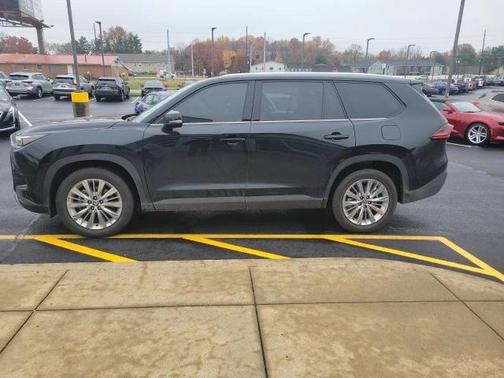 2025 Toyota Grand Highlander Platinum