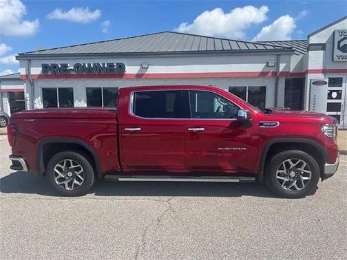 2023 GMC Sierra 1500 SLT