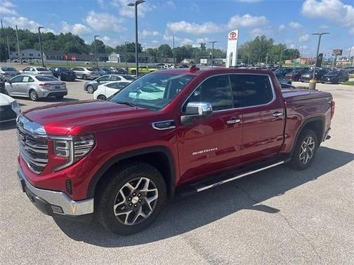 2023 GMC Sierra 1500 SLT