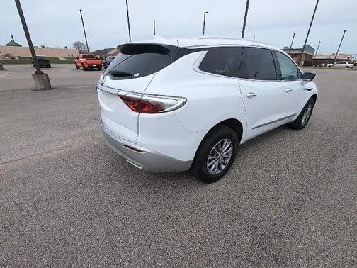 2024 Buick Enclave Essence FWD